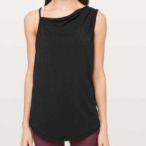 Lululemon Dare to Drop black asymmetric twist knot back tank top size 6